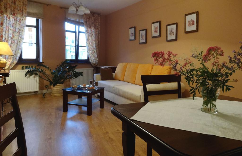 Apartamenty Centrum Villa Perla Jelenia Góra Zimmer foto