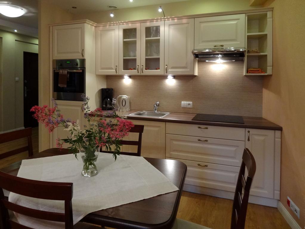 Apartamenty Centrum Villa Perla Jelenia Góra Zimmer foto