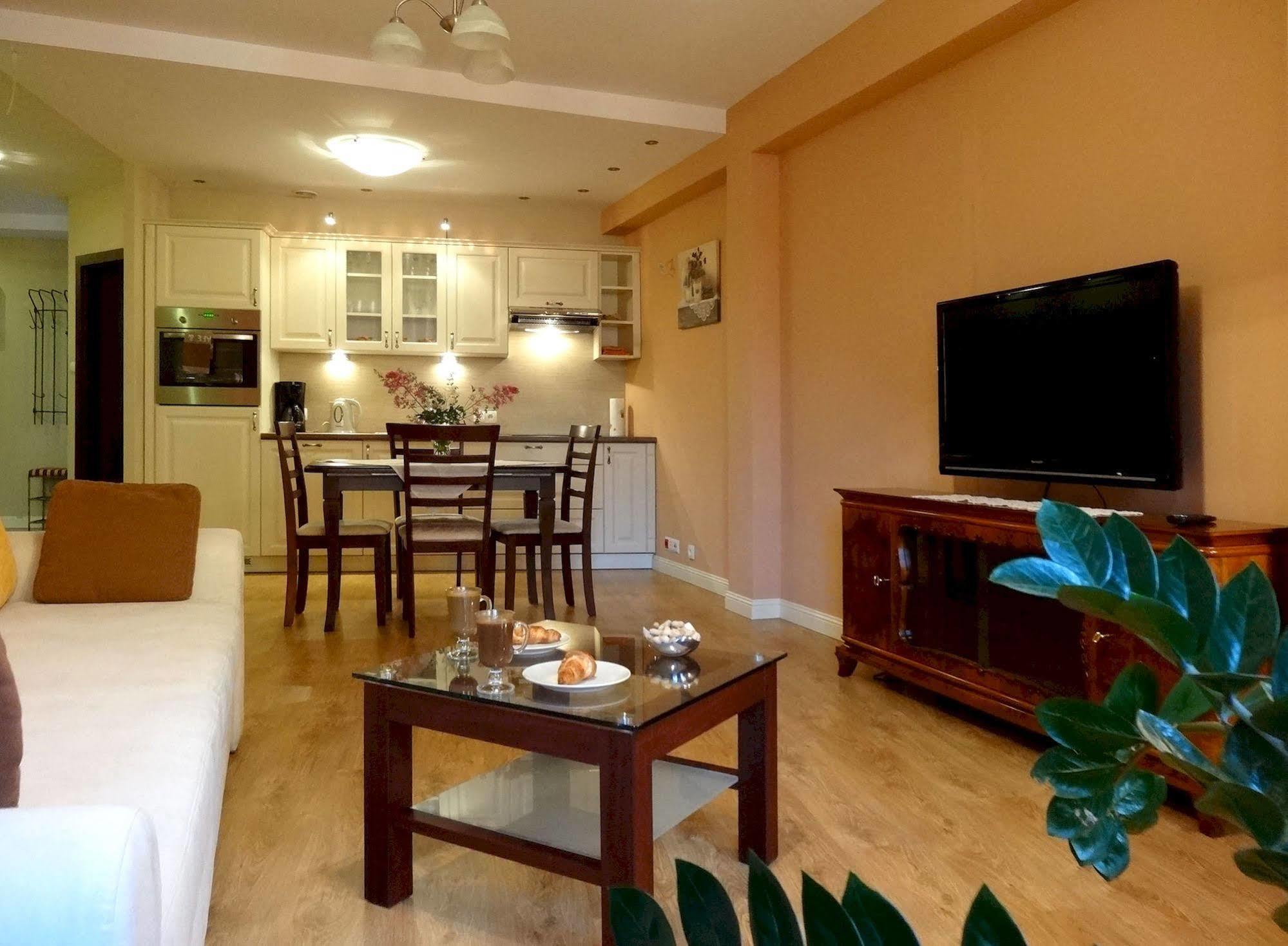 Apartamenty Centrum Villa Perla Jelenia Góra Exterior foto